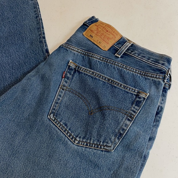 Levi’s 501 button fly jeans - Picture 2 of 6
